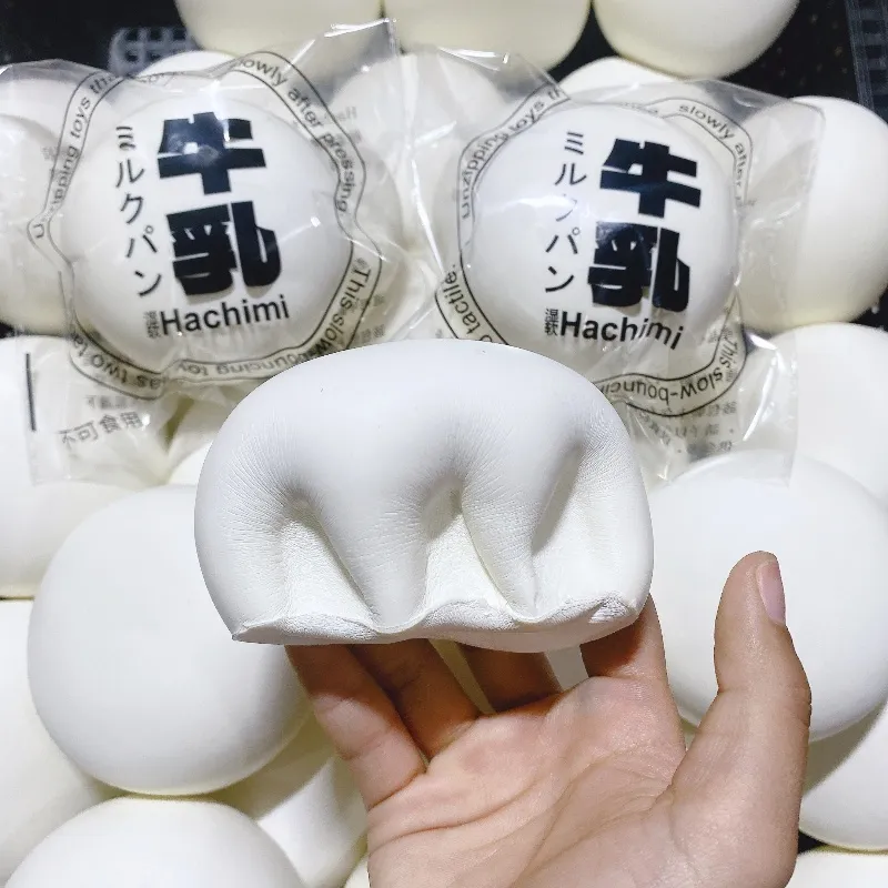White Steamed Bun Squishy Toy Ultra Soft Slow Rising Stress Relief Toy